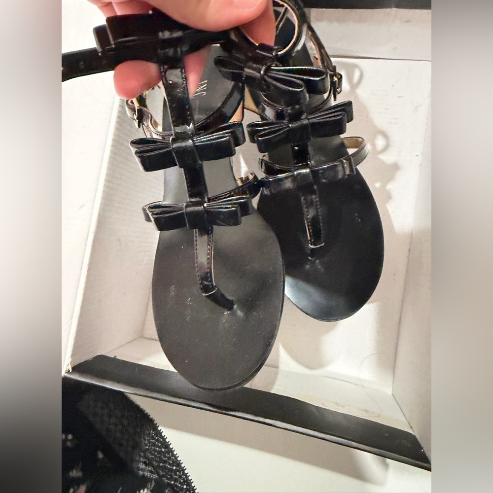 I.N.C  international concepts sandals